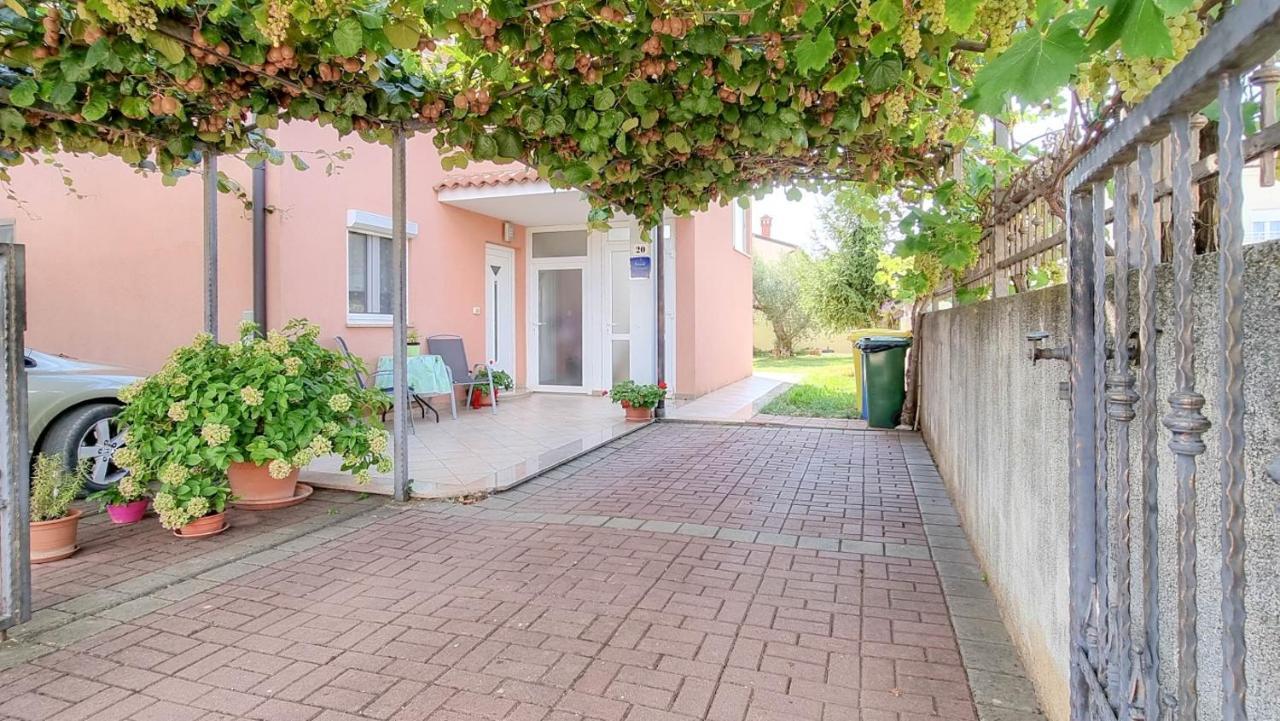 Apartamento Stelia Novigrad Istria Exterior foto
